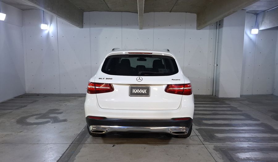 Mercedes Benz Clase Glc 2.0 GLC 300 OFF-ROAD AUTO 4WD Suv 2019