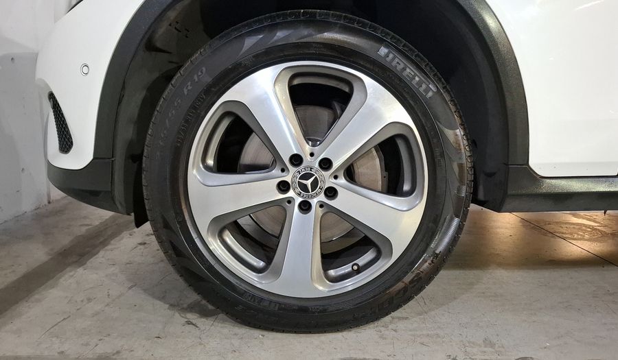 Mercedes Benz Clase Glc 2.0 GLC 300 OFF-ROAD AUTO 4WD Suv 2019