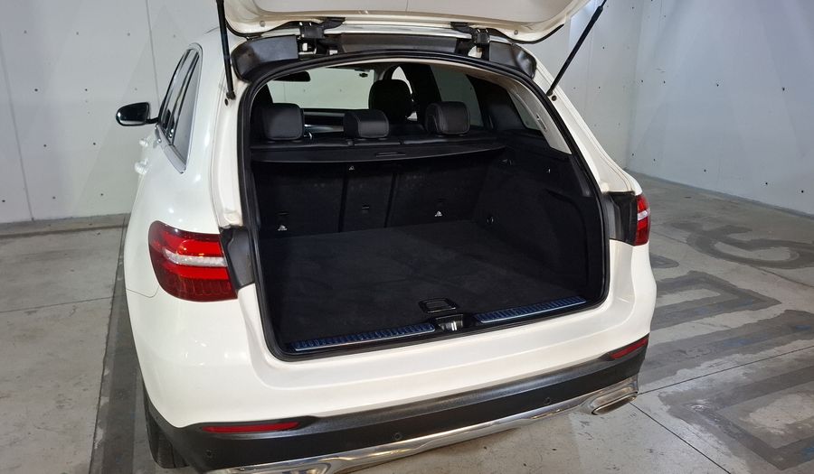 Mercedes Benz Clase Glc 2.0 GLC 300 OFF-ROAD AUTO 4WD Suv 2019