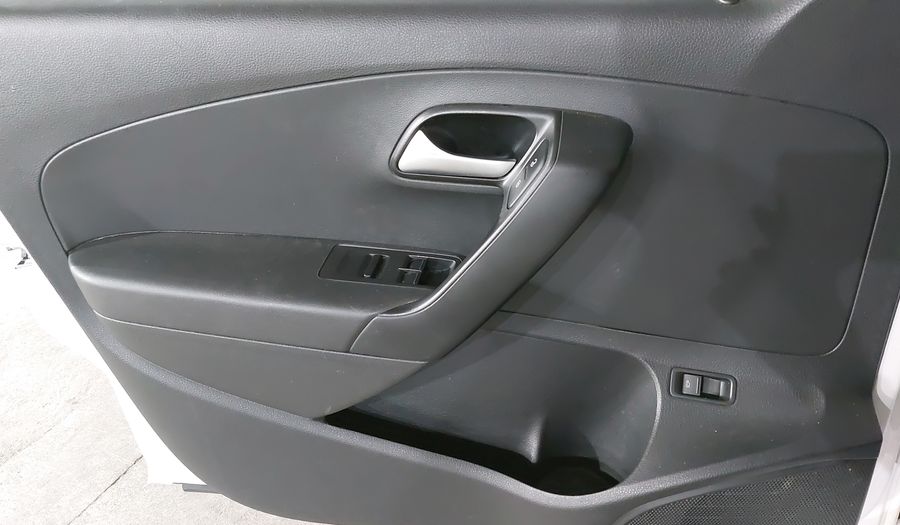 Volkswagen Vento 1.6 STARTLINE Sedan 2020
