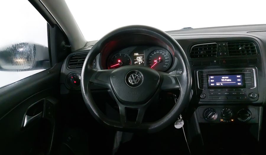 Volkswagen Vento 1.6 STARTLINE Sedan 2020