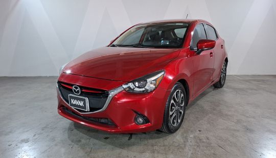 Mazda • Mazda 2
