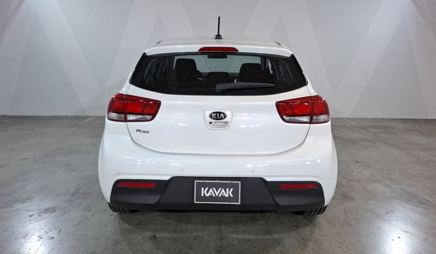 Kia Rio 1.6 EX Hatchback 2021
