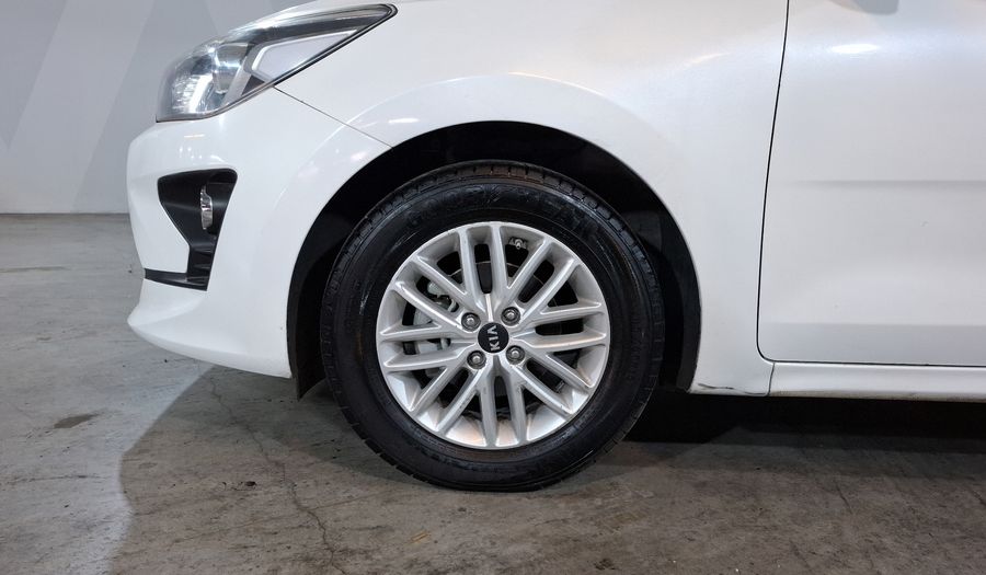 Kia Rio 1.6 EX Hatchback 2021
