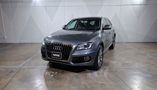 Audi • Q5