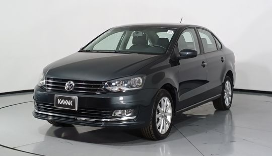 Volkswagen • Vento