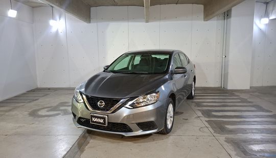 Nissan • Sentra