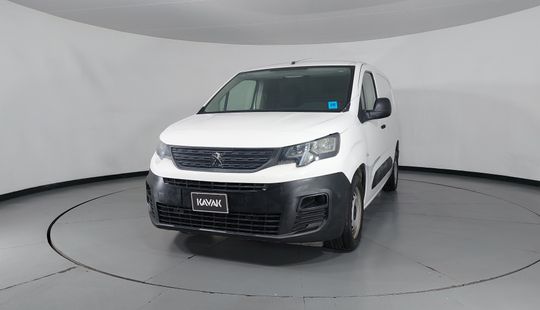 Peugeot • Partner