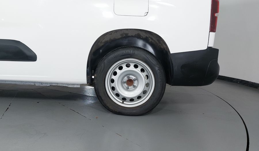 Peugeot Partner 1.6 HDI MAXI 5 PTAS Van 2021