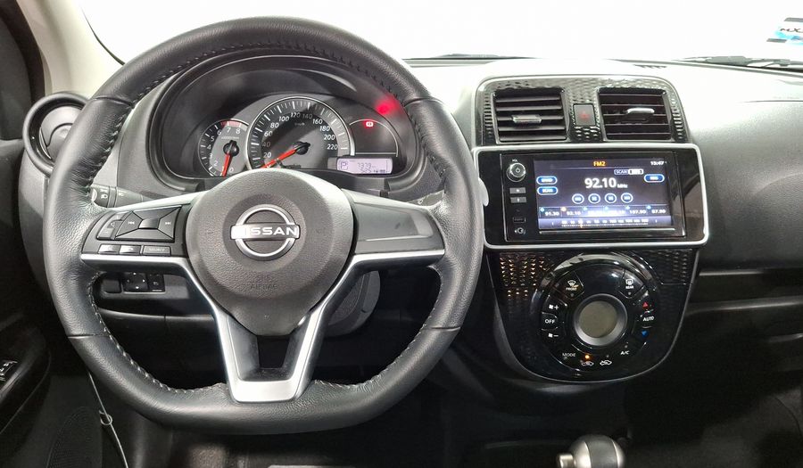 Nissan March 1.6 EXCLUSIVE BI-TONO AUTO Hatchback 2023
