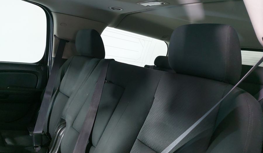 Chevrolet Suburban 5.3 A TELA Suv 2012