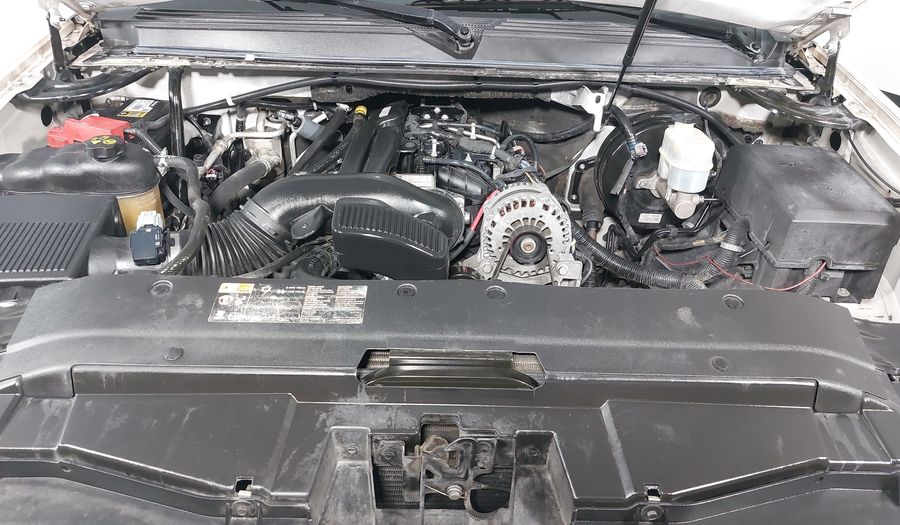 Chevrolet Suburban 5.3 A TELA Suv 2012