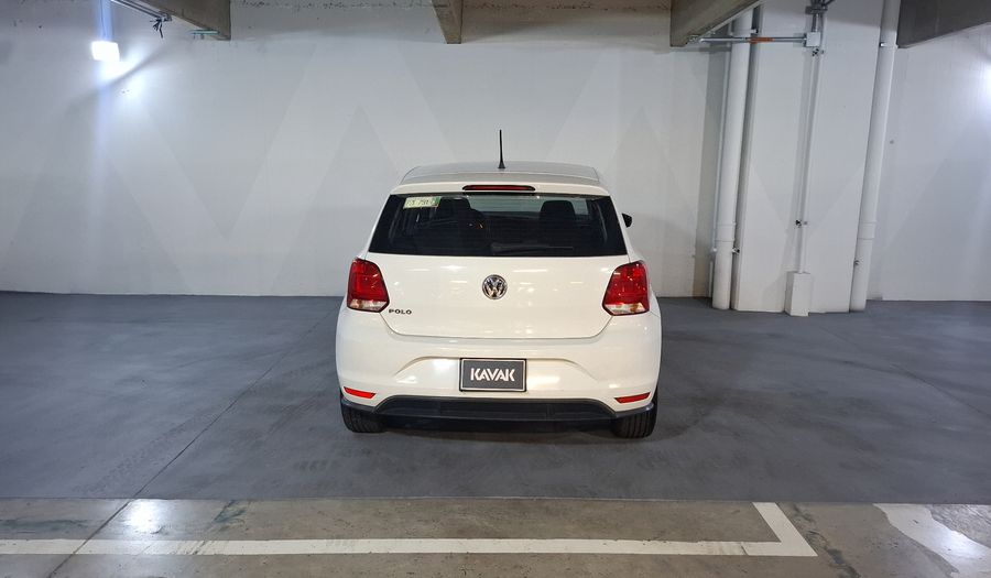 Volkswagen Polo 1.6 COMFORTLINE PLUS AUTO Hatchback 2020