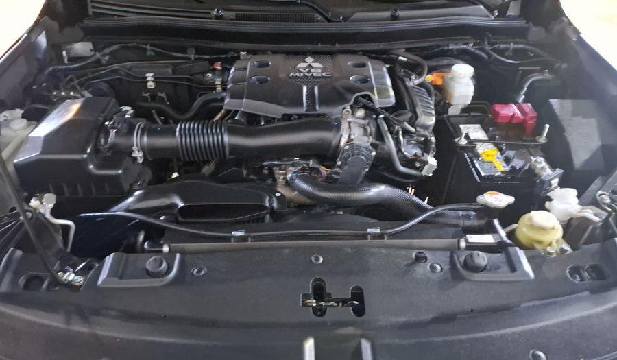 Mitsubishi Montero 3.0 SE AUTO 4WD Suv 2022