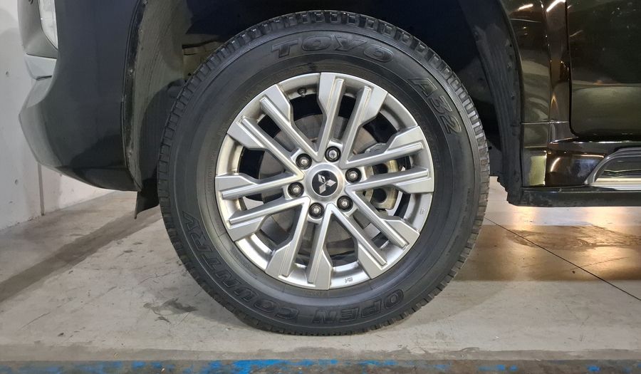 Mitsubishi Montero 3.0 SE AUTO 4WD Suv 2022