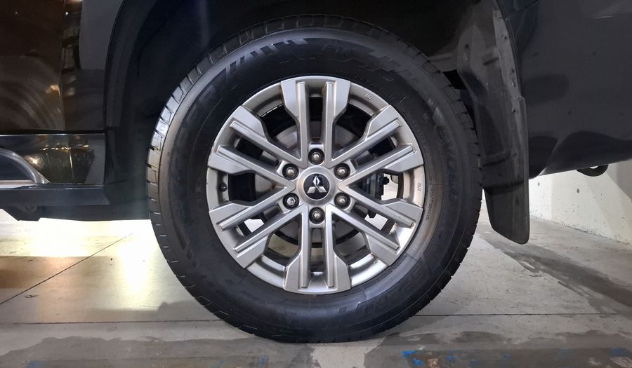 Mitsubishi Montero 3.0 SE AUTO 4WD Suv 2022