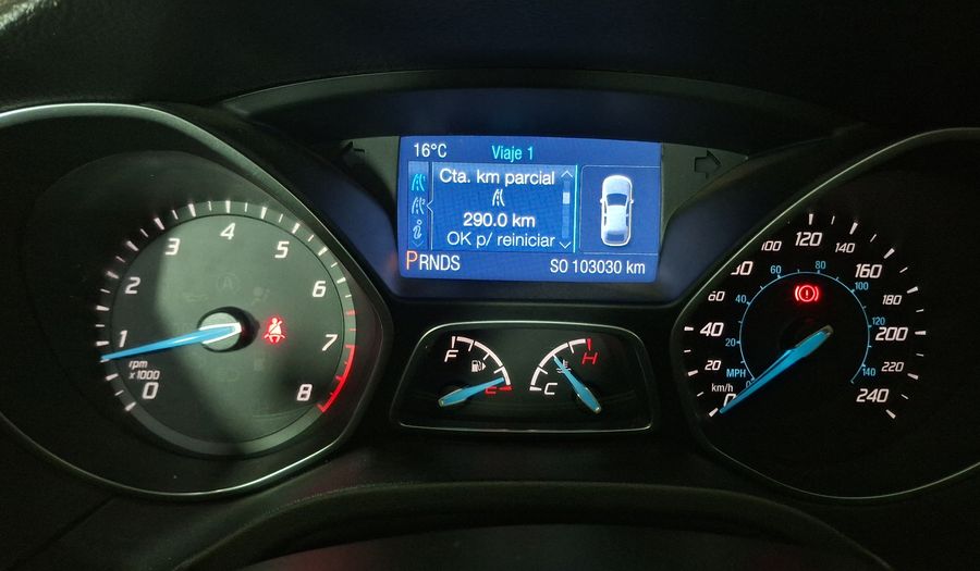 Ford Focus 2.0 SE POWER SHIFT Hatchback 2014