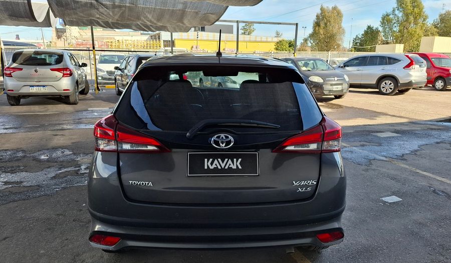 Toyota Yaris 1.5 XLS CVT Hatchback 2022