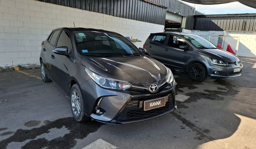 Toyota Yaris 1.5 XLS CVT Hatchback 2022