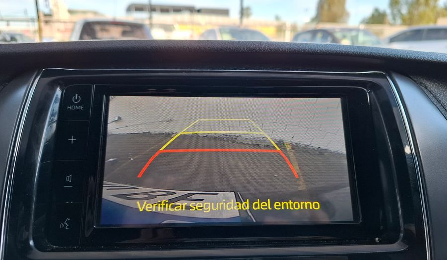 Toyota Yaris 1.5 XLS CVT Hatchback 2022