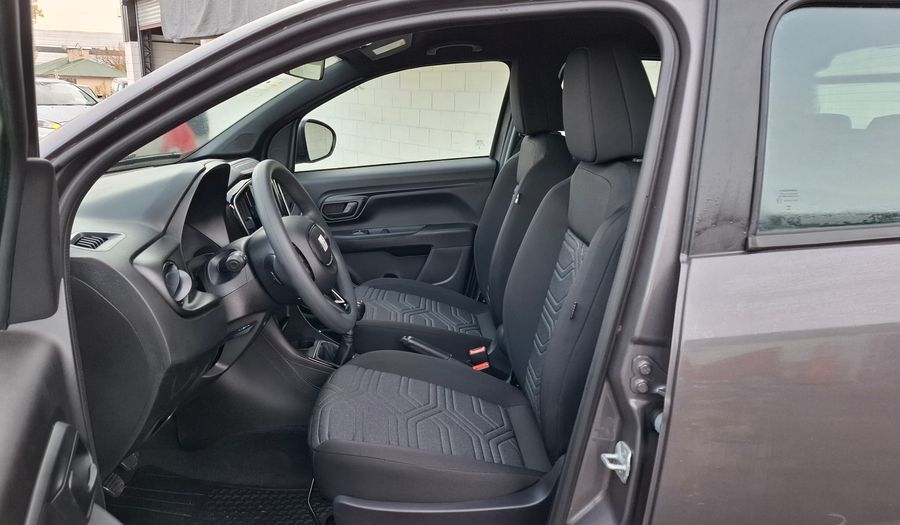 Fiat Strada 1.3 CABINA DOBLE FREEDOM Pickup 2025