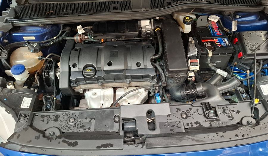 Peugeot 208 1.6L ALLURE TIPTRONIC Hatchback 2021