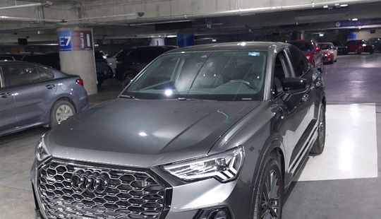 Audi • Q3 Sportback