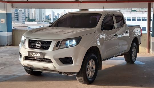Nissan • Frontier