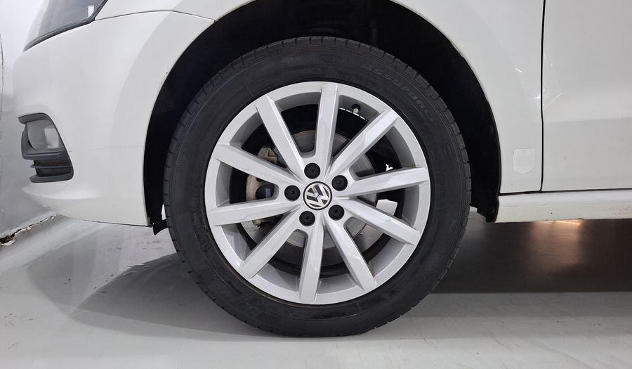 Volkswagen Polo 1.6 SOUND AUTO Hatchback 2020