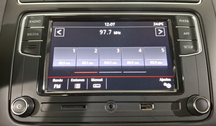 Volkswagen Polo 1.6 SOUND AUTO Hatchback 2020