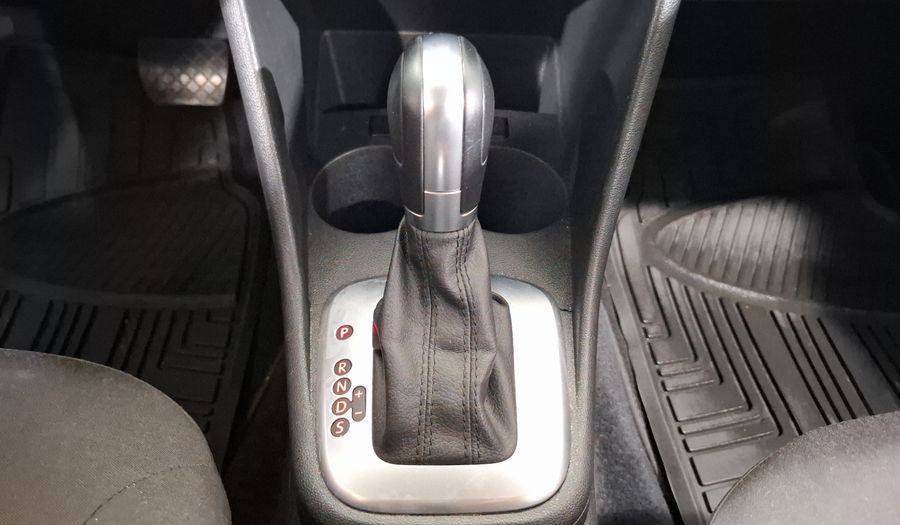 Volkswagen Polo 1.6 SOUND AUTO Hatchback 2020