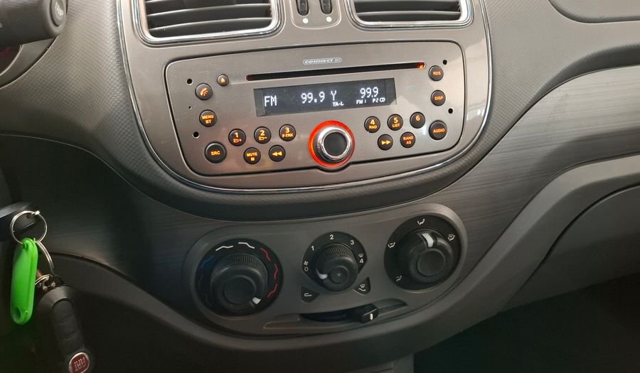 Fiat Grand Siena 1.6 16V ESSENCE DUALOGIC Sedan 2013