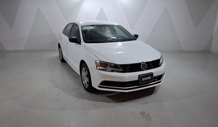 Volkswagen Jetta 2.5 TRENDLINE TIP. Sedan 2017