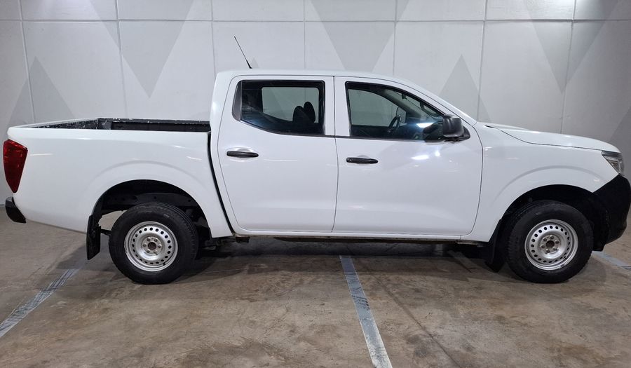 Nissan Np300 2.5 DOBLE CABINA SE TM AC PAQ SEG Pickup 2019