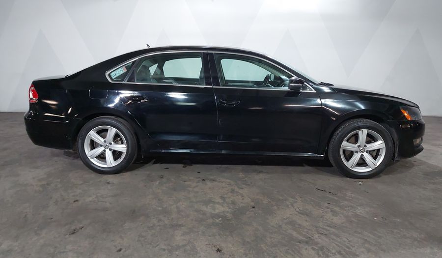 Volkswagen Passat 2.5 HIGHLINE TIPTRONIC Sedan 2015