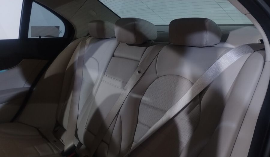 Mercedes Benz Clase C 2.0 200 EXCLUSIVE AUTO Sedan 2018