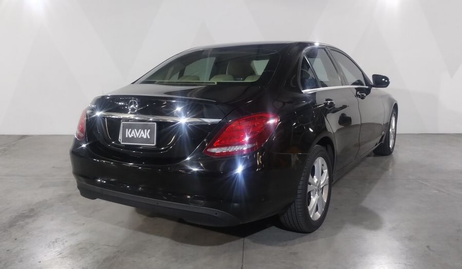 Mercedes Benz Clase C 2.0 200 EXCLUSIVE AUTO Sedan 2018