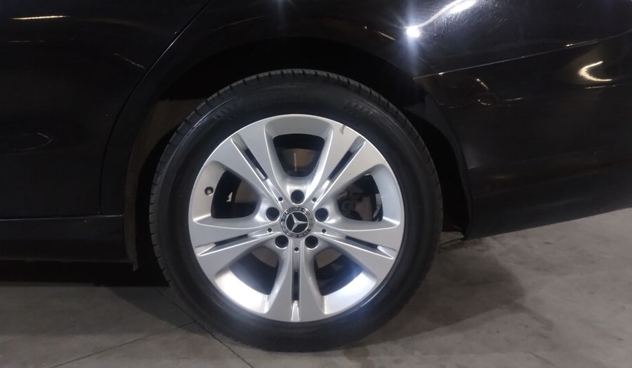 Mercedes Benz Clase C 2.0 200 EXCLUSIVE AUTO Sedan 2018