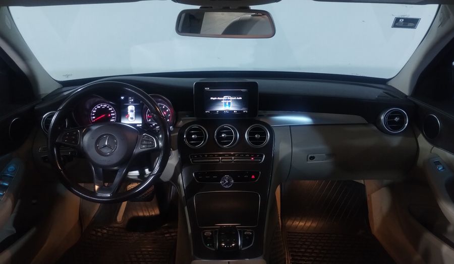 Mercedes Benz Clase C 2.0 200 EXCLUSIVE AUTO Sedan 2018