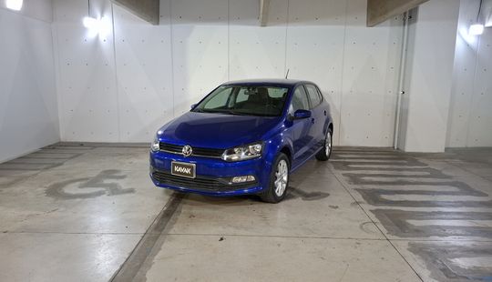 Volkswagen • Polo