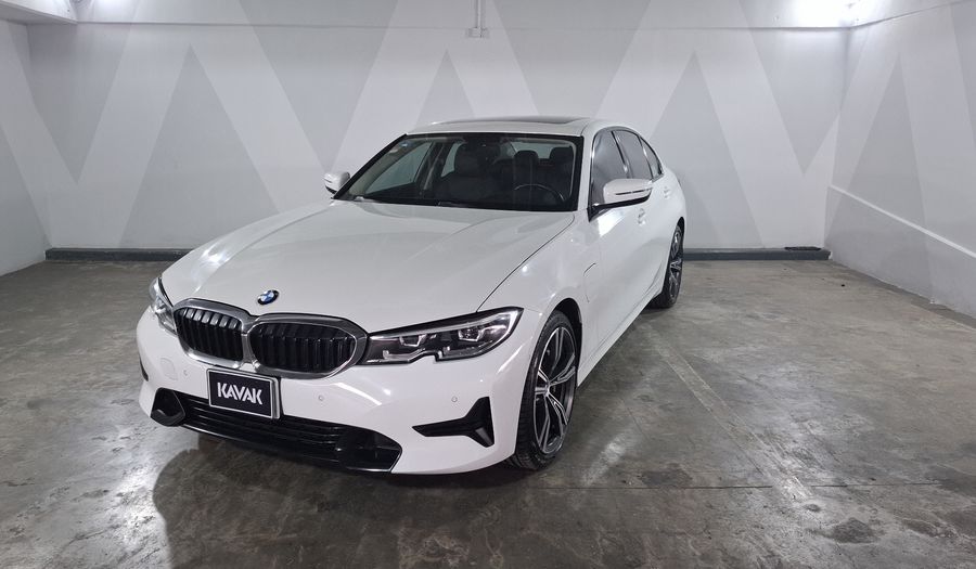 Bmw Serie 3 2.0 330E PHEV AUTO Sedan 2022