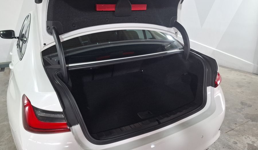 Bmw Serie 3 2.0 330E PHEV AUTO Sedan 2022