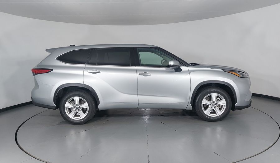 Toyota Highlander 3.5 LE AUTO Suv 2022