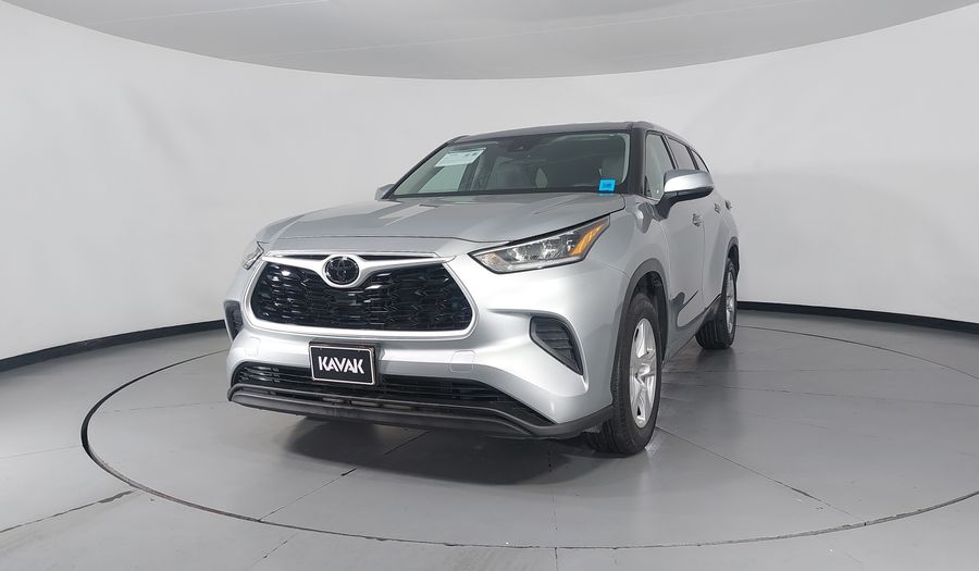 Toyota Highlander 3.5 LE AUTO Suv 2022