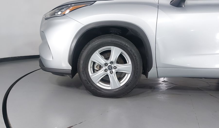 Toyota Highlander 3.5 LE AUTO Suv 2022
