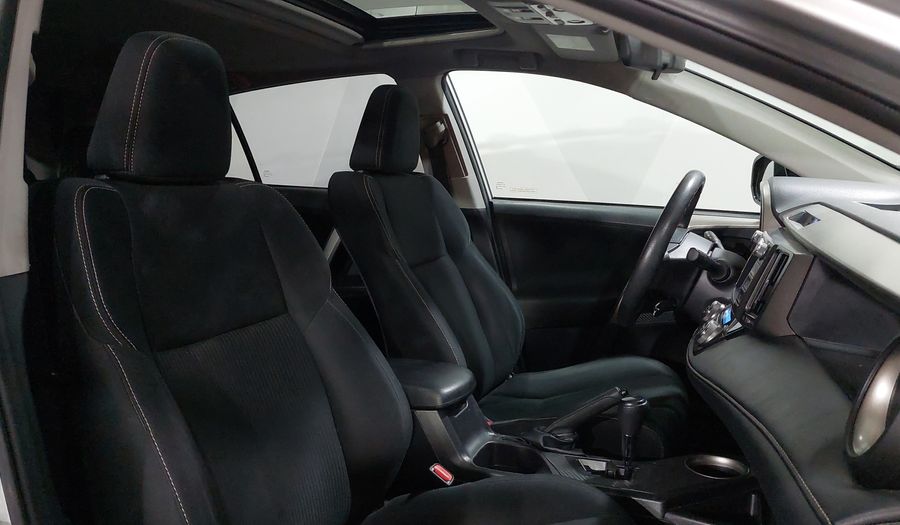 Toyota Rav4 2.5 XLE AT Suv 2013