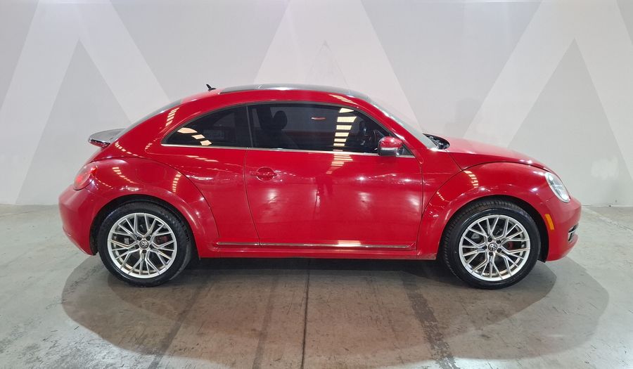 Volkswagen Beetle 2.5 SPORT TIPTRONIC Hatchback 2013