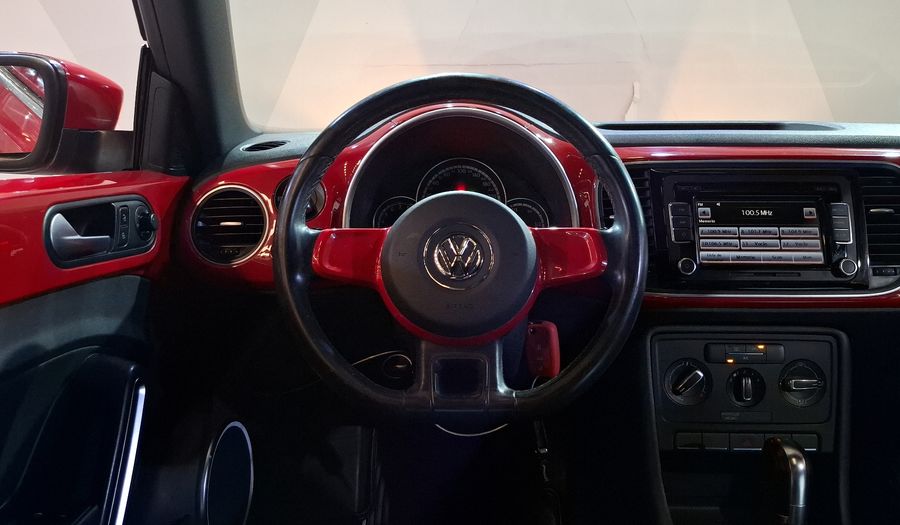 Volkswagen Beetle 2.5 SPORT TIPTRONIC Hatchback 2013