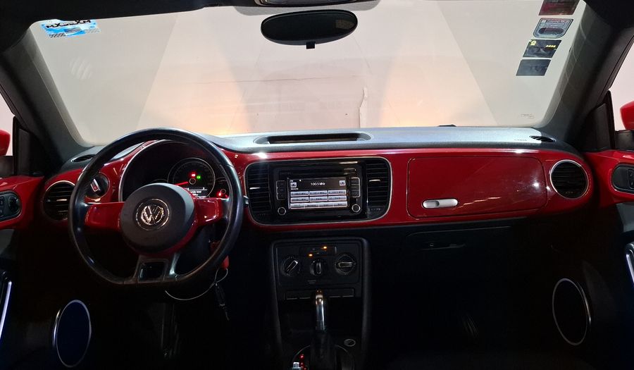 Volkswagen Beetle 2.5 SPORT TIPTRONIC Hatchback 2013