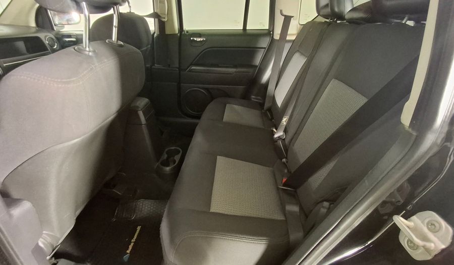 Jeep Compass 2.4 SPORT AUTO 4X2 Suv 2011